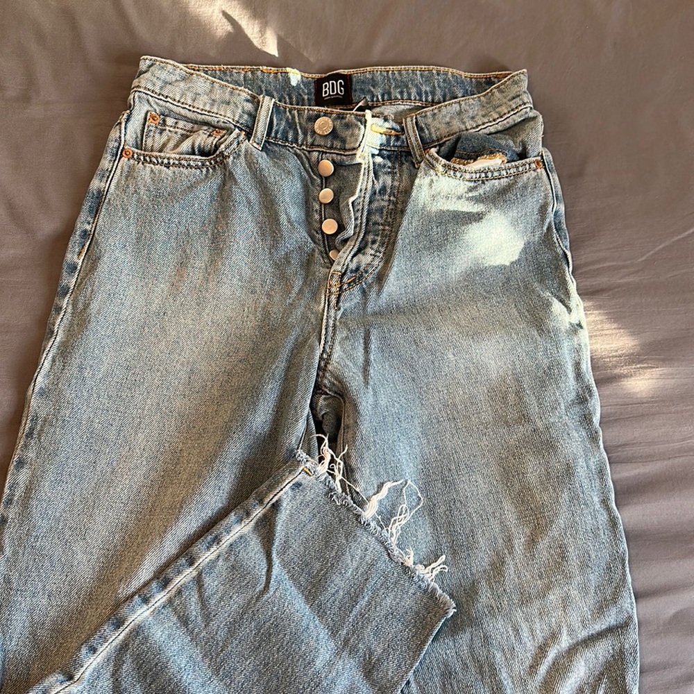 Ankle cut jeans
